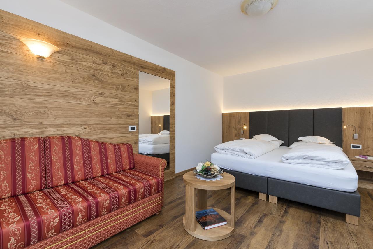 Hotel Resa Blancia San Vigilio Di Marebbe Eksteriør billede
